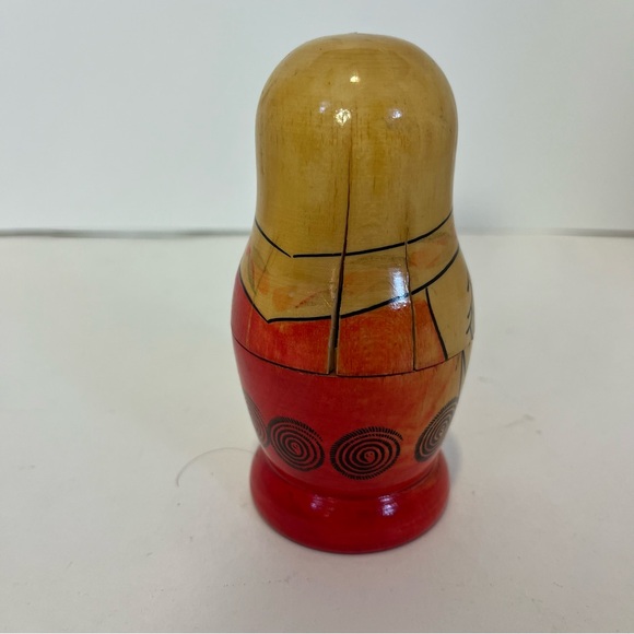 Vintage 2 pc Russian Nesting Dolls Wood Authentic Incomplete - Picture 3 of 7